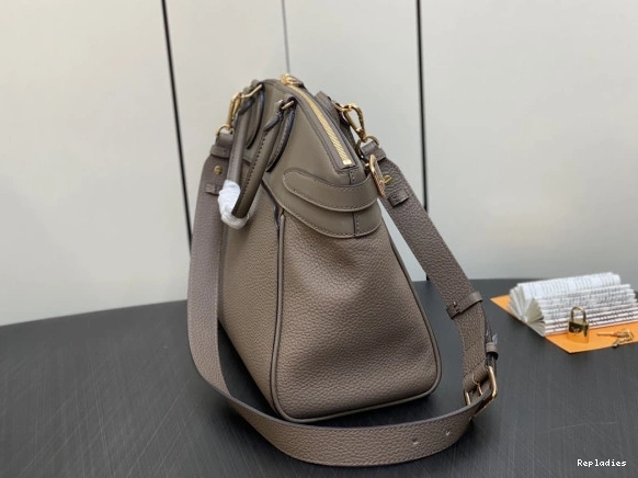 Fake Louis Bags MM IT LOUIS VUITTON LOCK 0725
